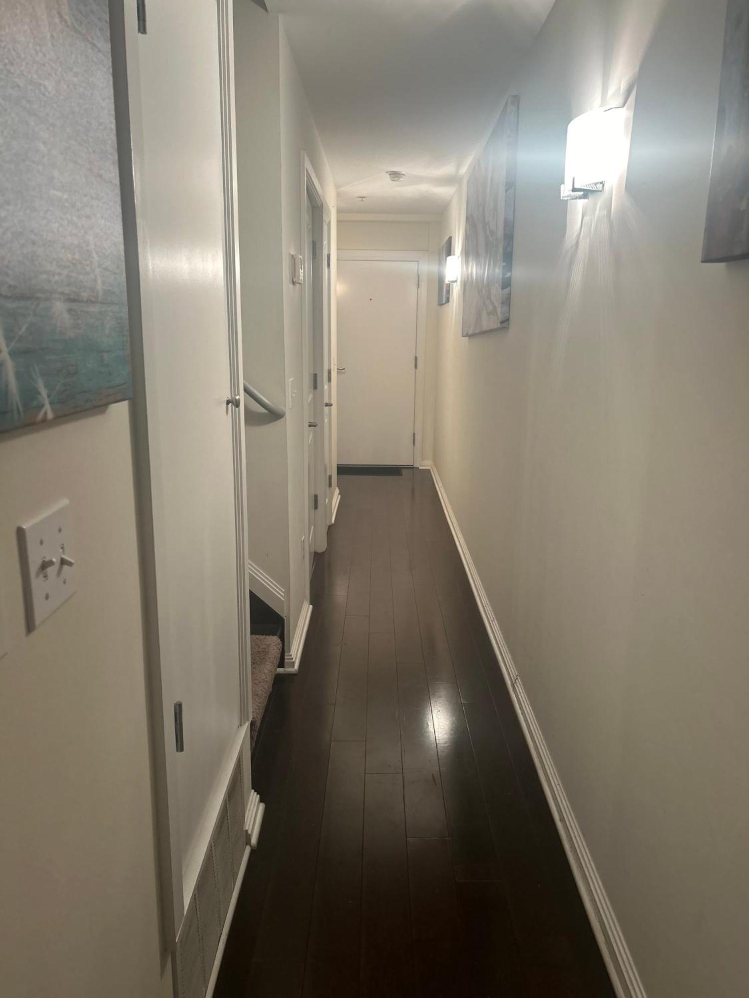 Bed And Breakfast In The Lake View Penthouse Κλίβελαντ Εξωτερικό φωτογραφία