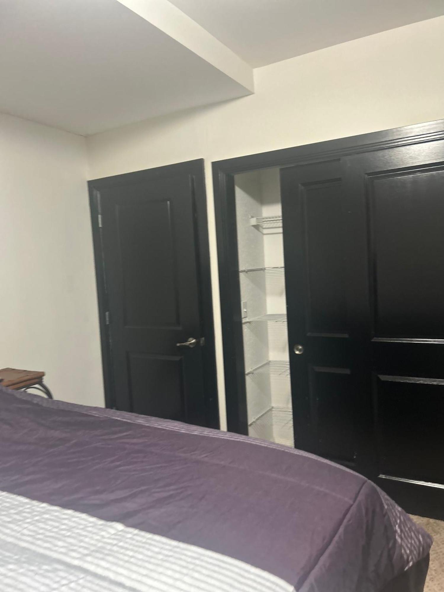 Bed And Breakfast In The Lake View Penthouse Κλίβελαντ Εξωτερικό φωτογραφία